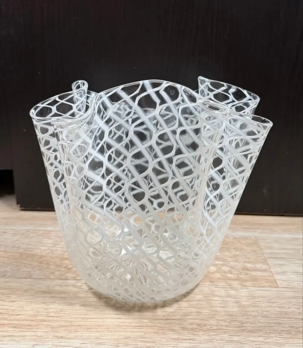Fulvio Bianconi/Paolo Venini for Murano  Large Fazzoletto Art Glass Vase